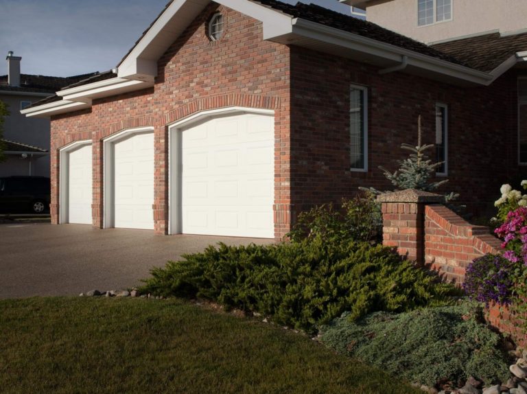 GALLERY Bob's Door Service